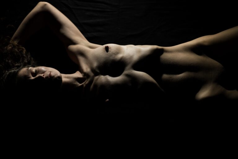 ArsAmatoria_JJGF07077-scaled