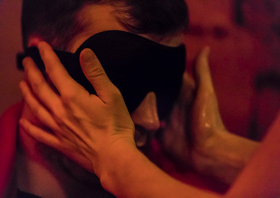 Theater Anu "Invisible touch1"