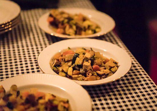 Theater Anu "Invisible touch1"